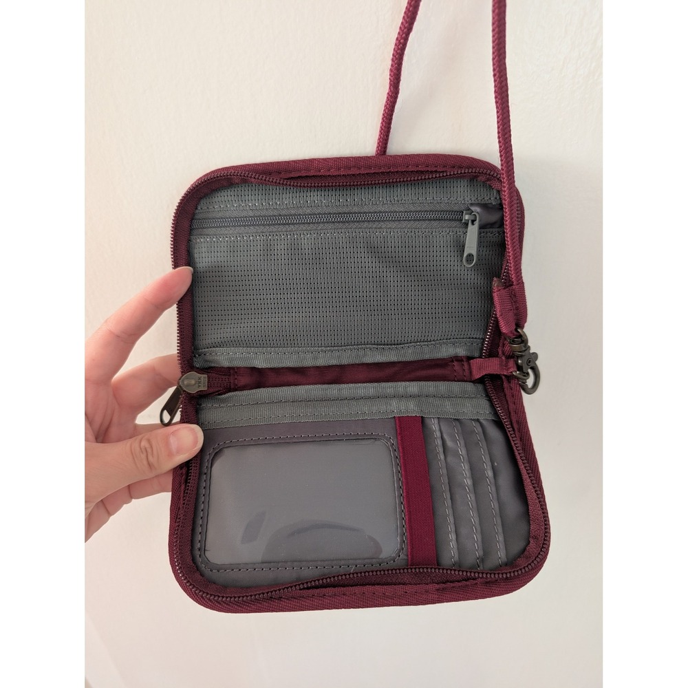 Eddie Bauer Burgundy Nylon Travel Wallet Crossbody Pouch Organizer Utility Tech